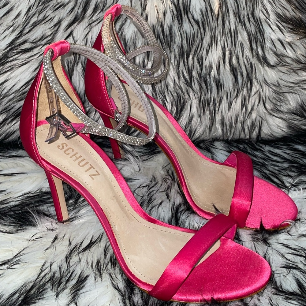 Schutz Leanne shoes - pink with rhinestone detail